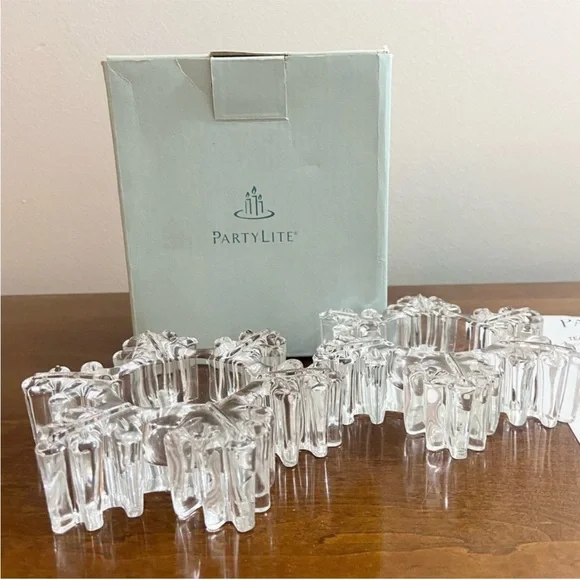 PartyLite Snowflake Crystal Tealight Pair NEW Retired Candle Holder - Picture 2 of 5
